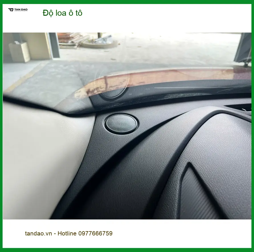 Chú Sơn độ loa ô tô Honda CR-V tại Quận 12 nghe nhạc sống động hơn ảnh thực tế 3