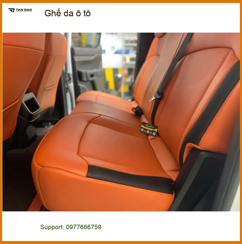 Anh Dũng bọc ghế da ô tô cho Honda CR-V tại Quận 7 để xe luôn sạch sẽ ảnh thực tế 2