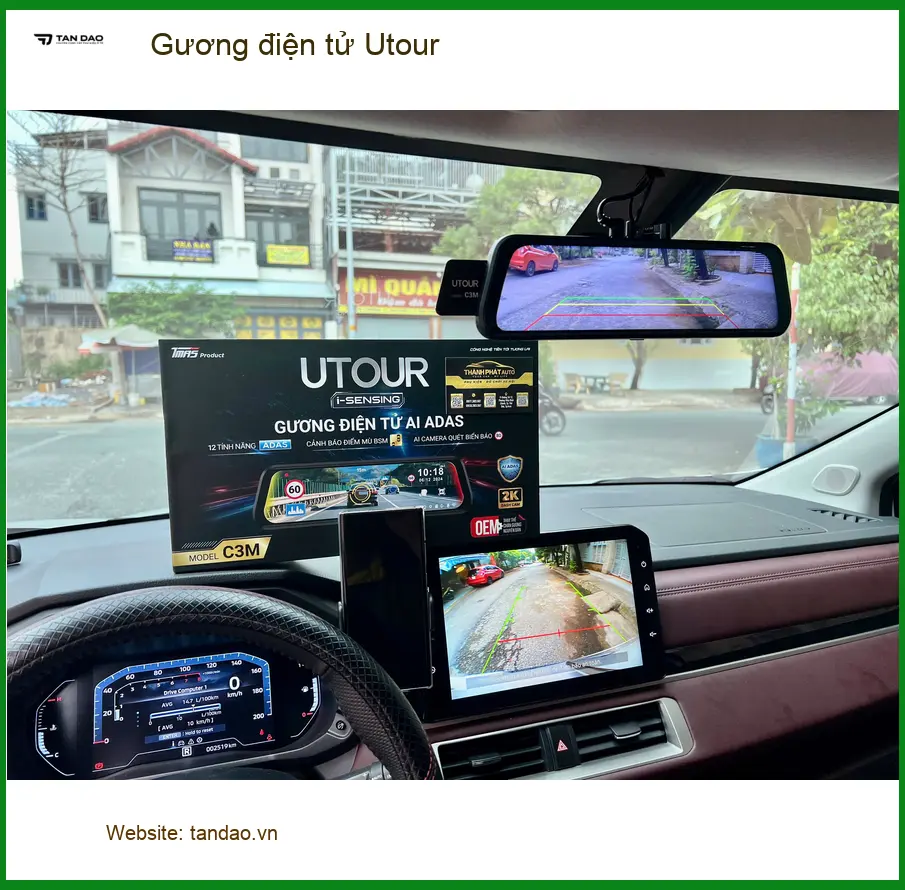 Anh Duy nâng cấp gương điện tử Utour cho Kia K3 tại Bình Chánh