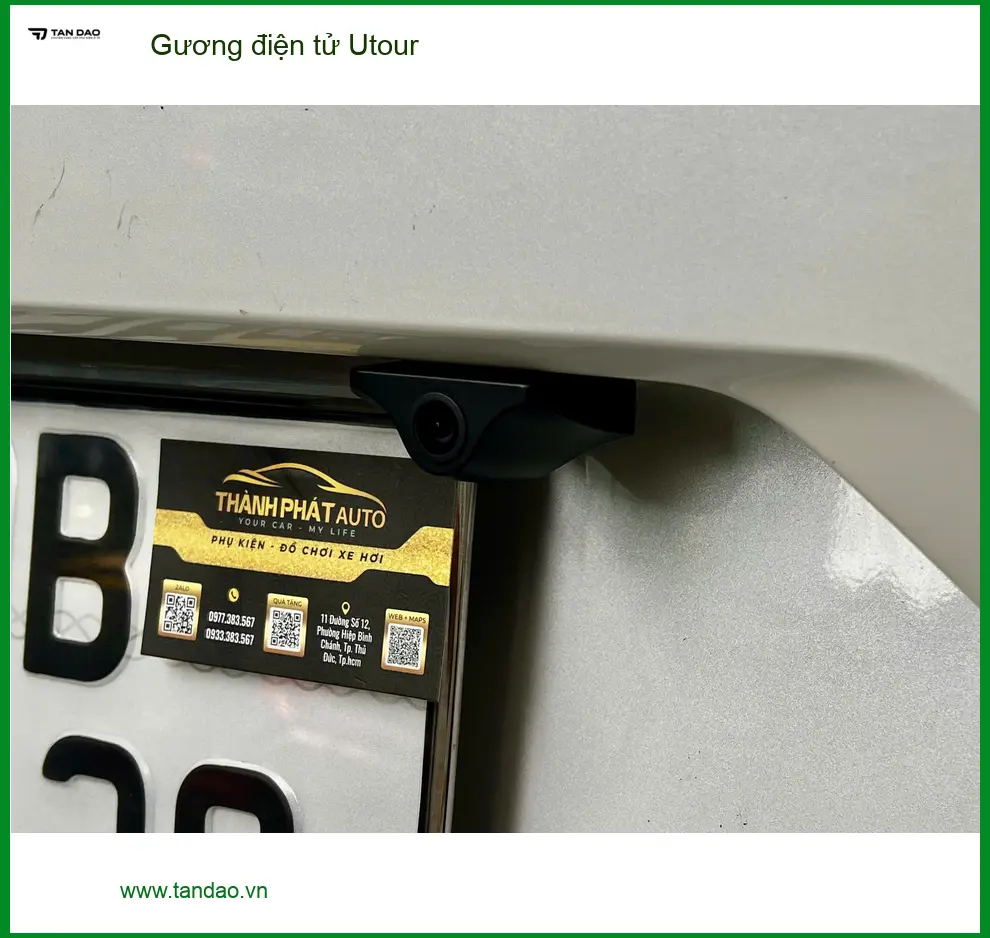 Anh Thắng lắp gương điện tử Utour cho Mazda CX-5 ở Quận 2 để tăng tầm nhìn ảnh thực tế 2