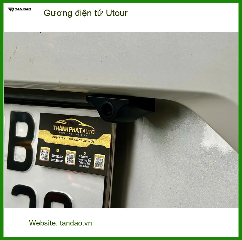 Anh Tấn lắp Gương điện tử Utour cho Mitsubishi Triton tại Hóc Môn để an toàn hơn khi lùi ảnh thực tế 5