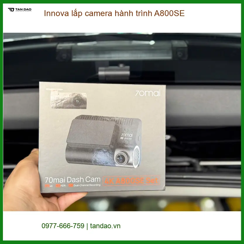 Anh Minh lắp camera hành trình A800SE cho Innova tại Quận Tân Bình. ảnh thực tế 2