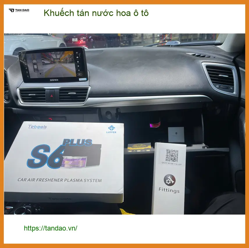 Anh Thắng lắp khuếch tán nước hoa ô tô Kia K3 tại Quận 5 khử mùi hôi ảnh thực tế 3