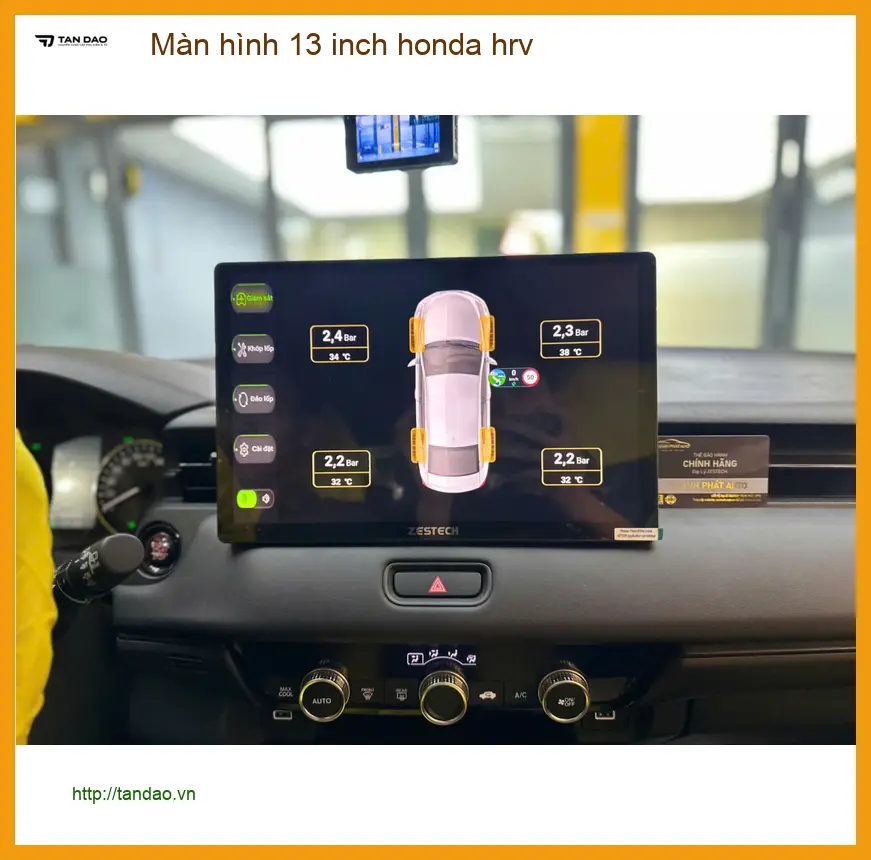 Anh Khải nâng cấp màn hình 13 inch cho Honda HR-V tại Quận 9 vì màn zin quá nhỏ ảnh thực tế 3