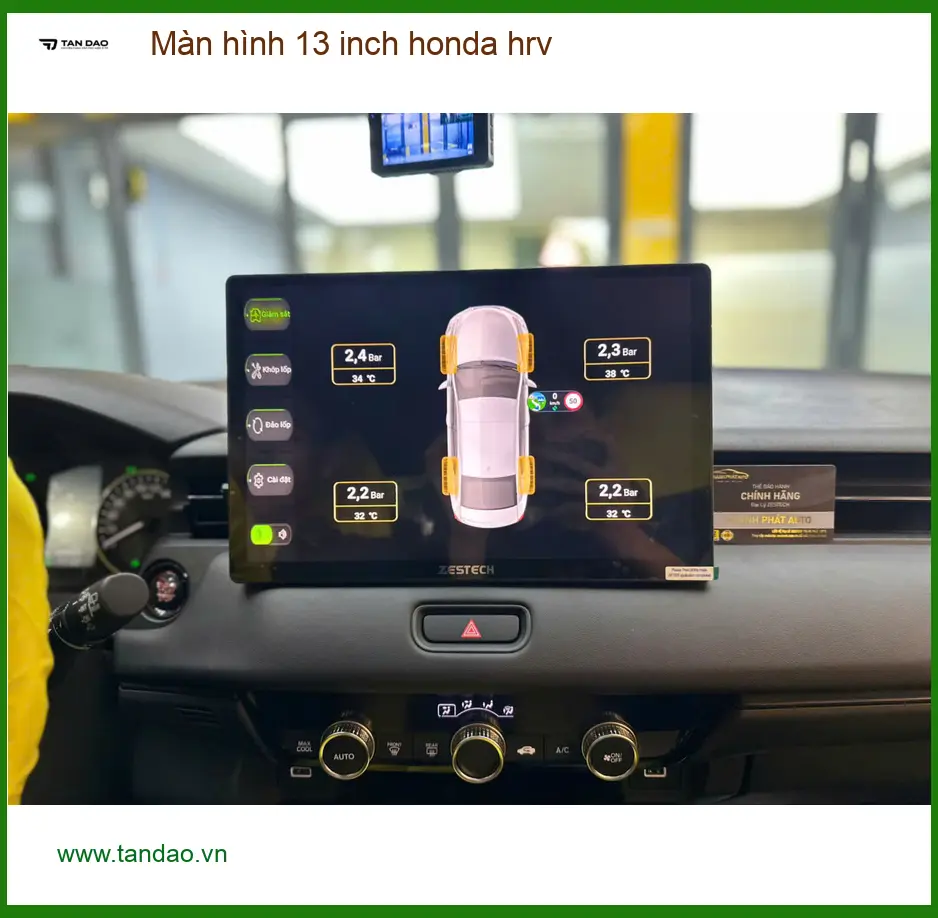 Chị Thảo lắp màn hình 13 inch Honda HR-V tại Nhà Bè vì màn zin quá nhỏ ảnh thực tế 5