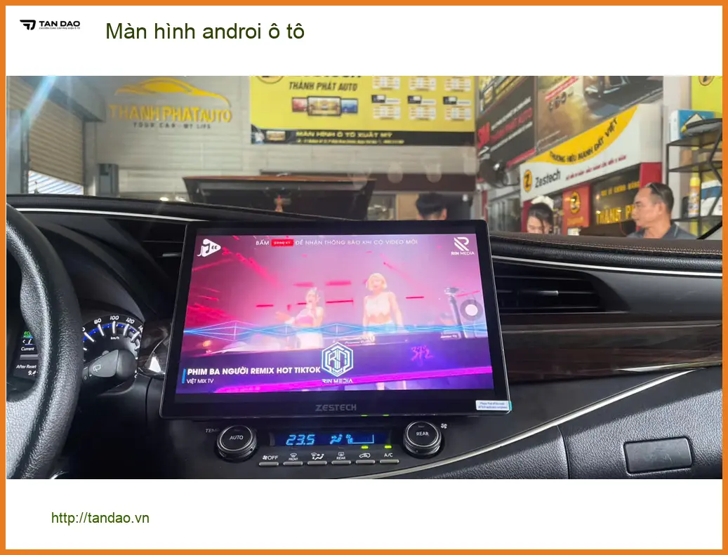 Anh Khải lắp màn hình Android ô tô Ford Everest tại Hóc Môn nâng cấp trải nghiệm lái