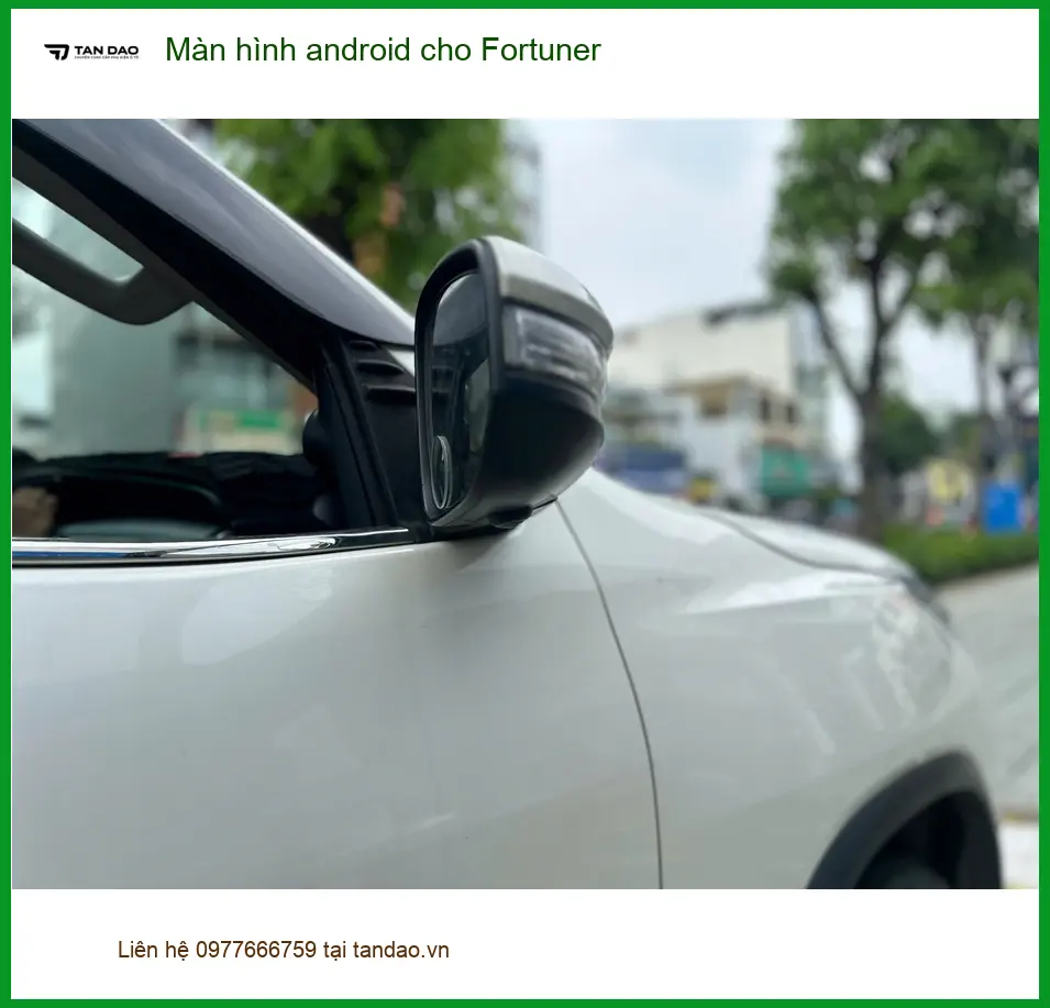 Anh Khôi nâng cấp màn hình Android cho Fortuner tại Quận 9 để nâng tầm trải nghiệm lái