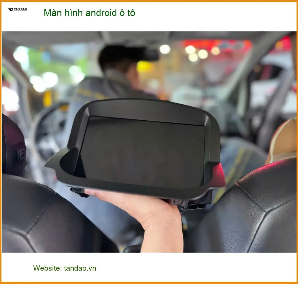 Anh Minh lắp màn hình android ô tô Toyota Raize tại Quận 6 để trải nghiệm tiện ích mới ảnh thực tế 4