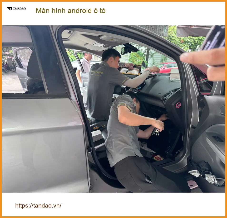 Anh Long lắp màn hình android ô tô cho Hyundai Accent tại Quận Bình Tân ảnh thực tế 3