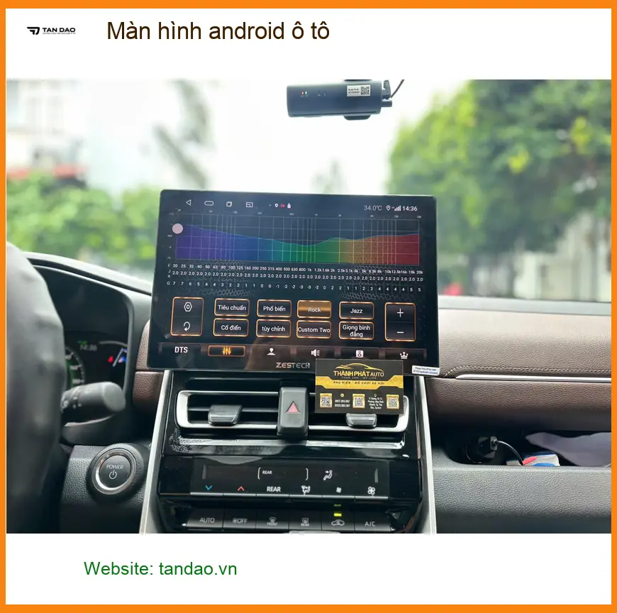 Chị Trâm lắp màn hình android ô tô tại Quận 2 cho Toyota Corolla Cross ảnh thực tế 3
