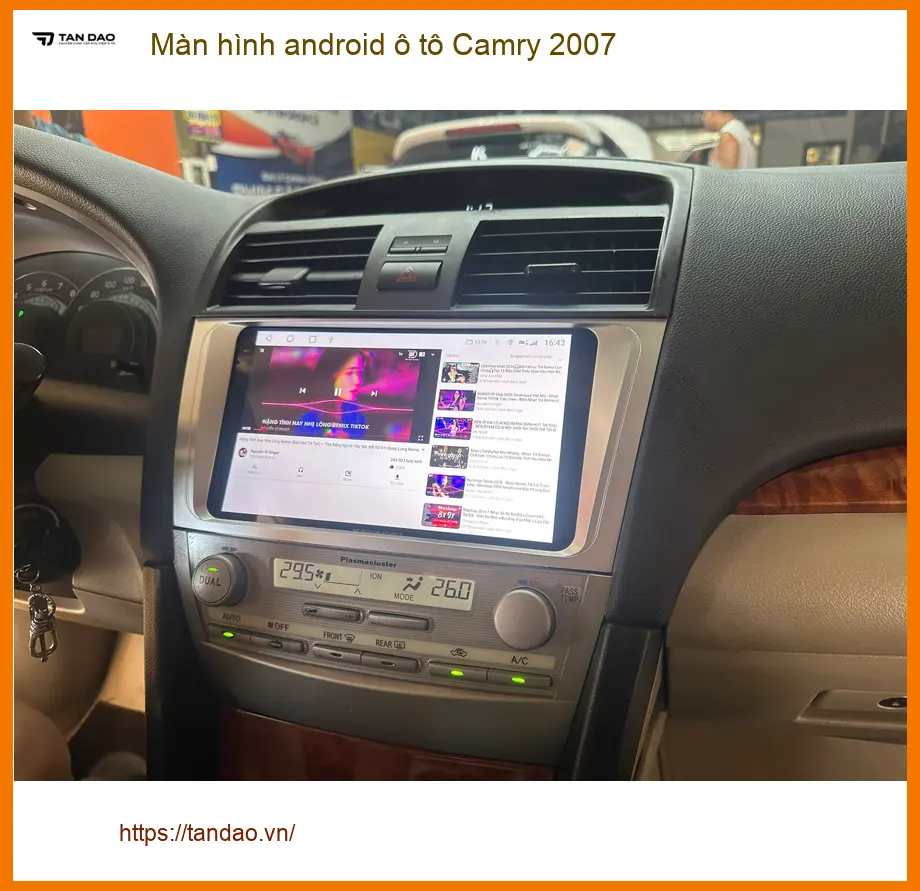 Chị Thảo lắp màn hình Android ô tô Camry 2007 ở Quận 7 để lái xe an toàn hơn ảnh thực tế 2