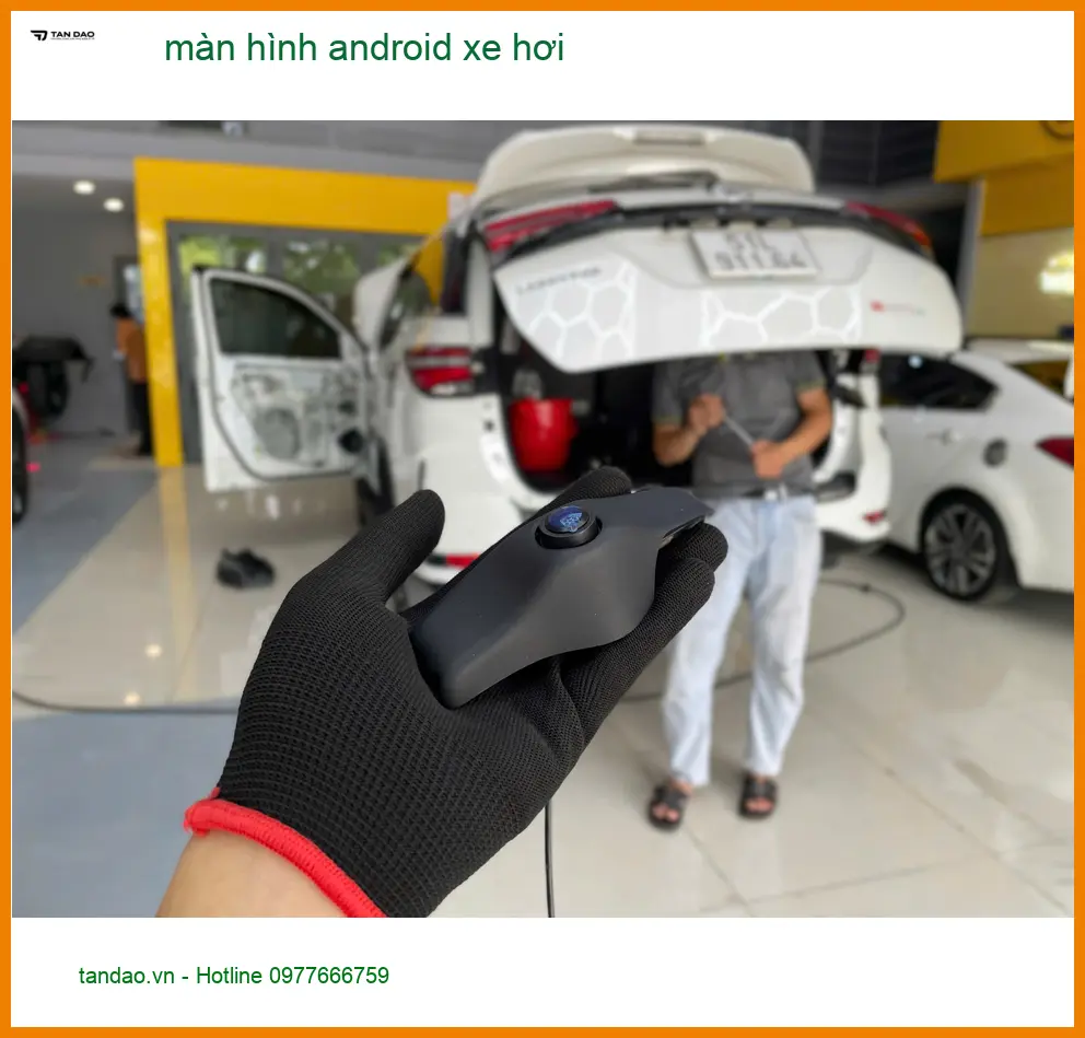 Chú Sơn gắn màn hình Android Ford Everest tại Quận 3, giải trí đa phương tiện ảnh thực tế 2