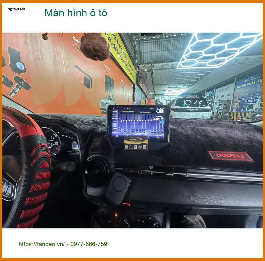 Anh Minh nâng cấp Màn hình ô tô Hyundai Accent tại Quận 4 do màn zin lỗi ảnh thực tế 2