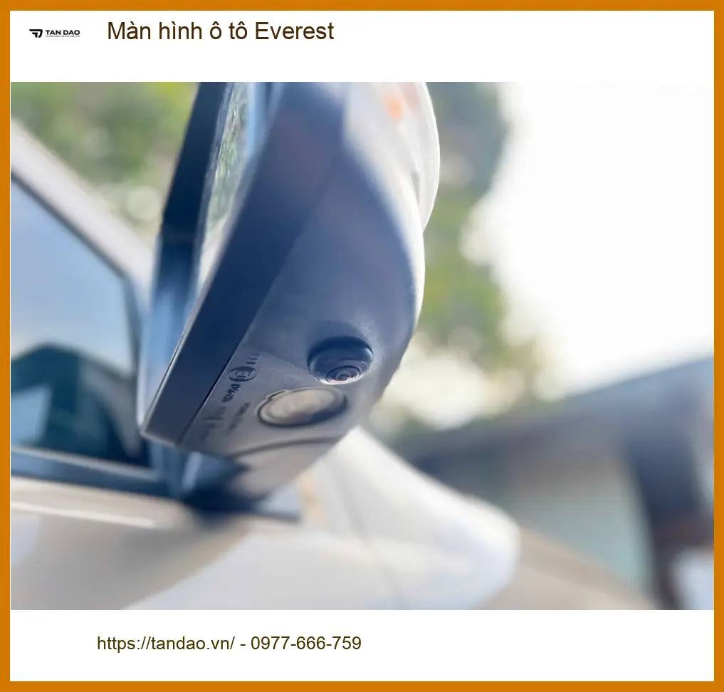 Anh Hưng lắp Màn hình ô tô Everest ở Hóc Môn để nâng cao trải nghiệm giải trí trên xe ảnh thực tế 2