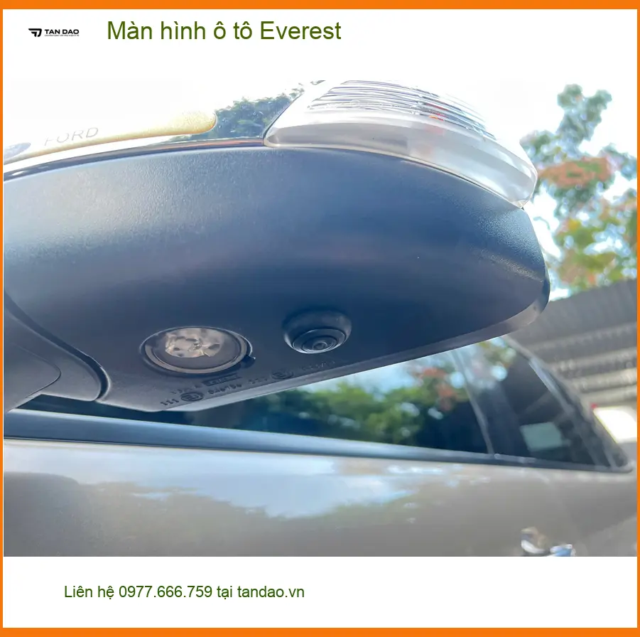 Chú Long nâng cấp màn hình ô tô cho Ford Everest tại Quận 12 để xem bản đồ rõ hơn ảnh thực tế 4