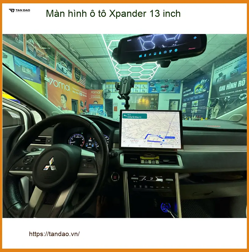 Anh Khang lắp màn hình 13 inch Xpander Quận 12 để nâng cấp giải trí ảnh thực tế 3