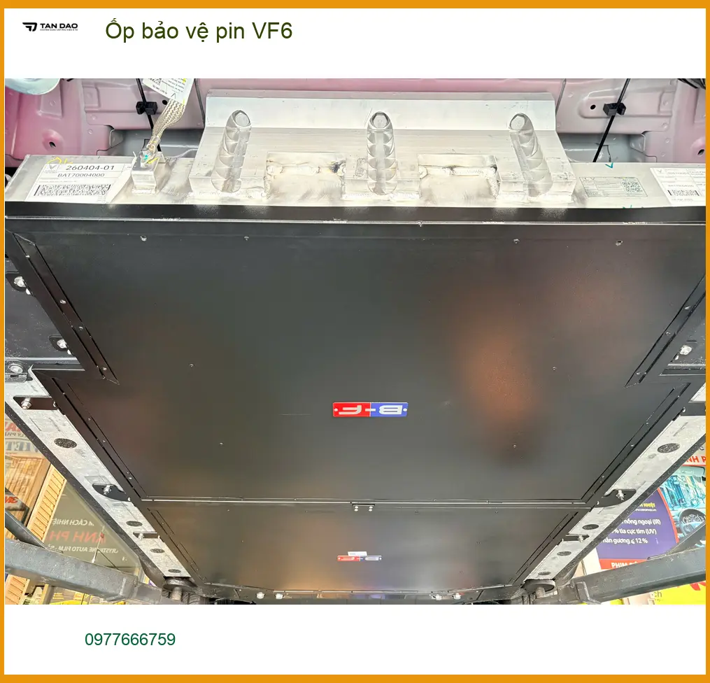 Anh Đức Tùng lắp Ốp bảo vệ pin VF6 tại Hóc Môn để bảo vệ pin xe hiệu quả ảnh thực tế 3