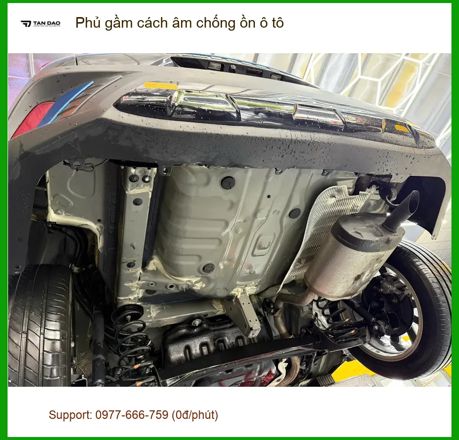 Anh Bách phủ gầm cách âm chống ồn Hyundai Accent tại Hóc Môn vì xe đi xa nhiều ảnh thực tế 4