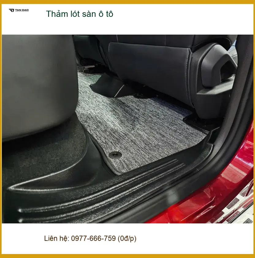 Bác Cường thay thảm lót sàn ô tô cho Hyundai Santa Fe tại Quận 7 ảnh thực tế 2