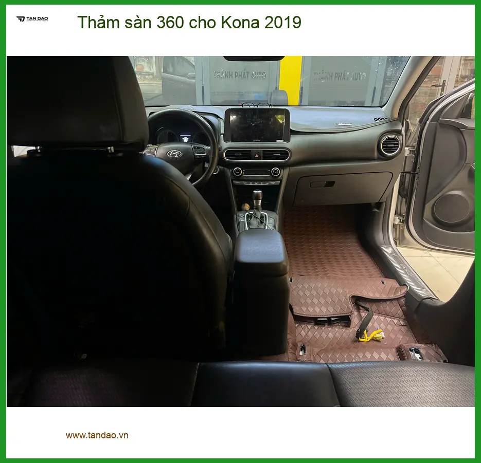 Chị Mai Phương lắp thảm sàn 360 cho Kona 2019 tại Quận Thủ Đức để nội thất luôn sạch đẹp ảnh thực tế 2