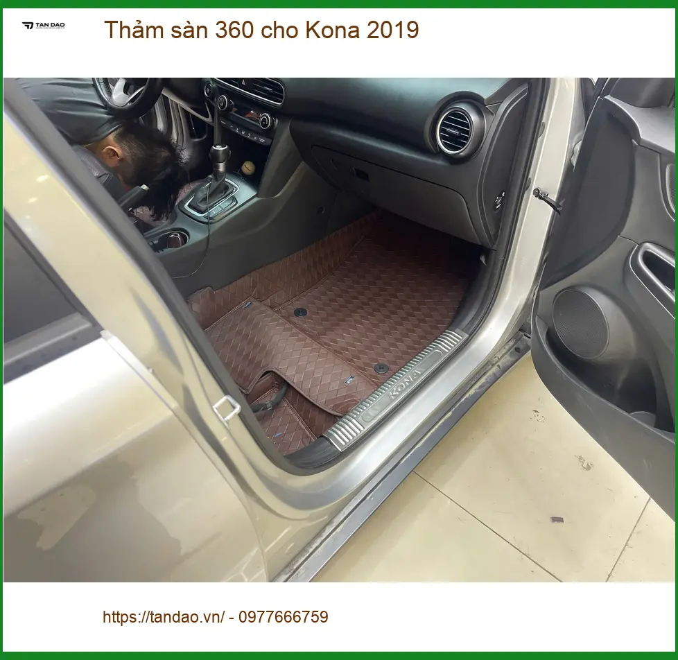 Chị Mai Phương lắp thảm sàn 360 cho Kona 2019 tại Quận Thủ Đức để nội thất luôn sạch đẹp ảnh thực tế 5