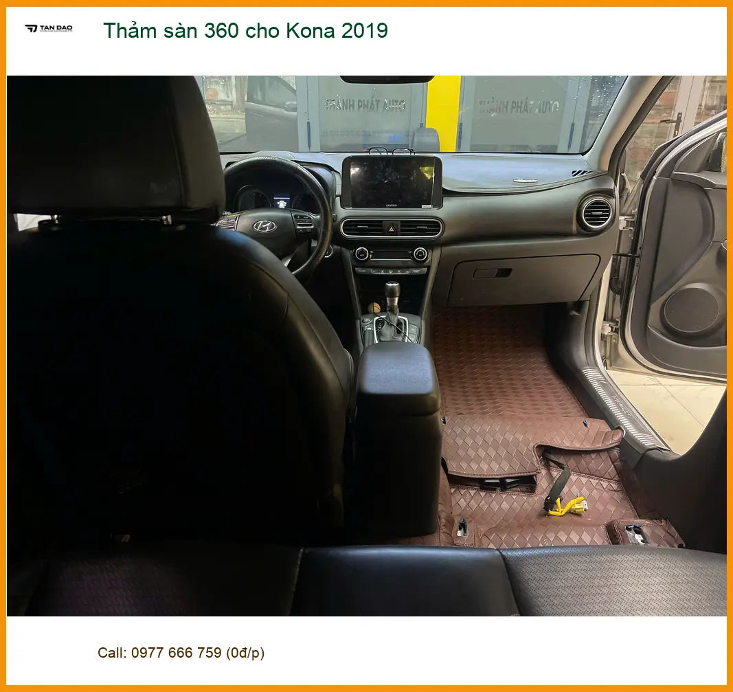 Chú Minh lắp thảm sàn 360 cho Kona 2019 Quận Tân Bình vì thảm zin đã cũ. ảnh thực tế 4