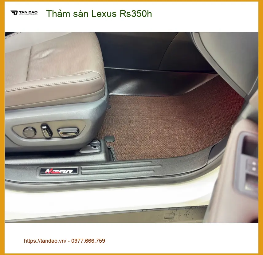Chị Thảo thay thảm sàn Lexus Rs350h tại Quận 11 giữ xe luôn sạch đẹp ảnh thực tế 2