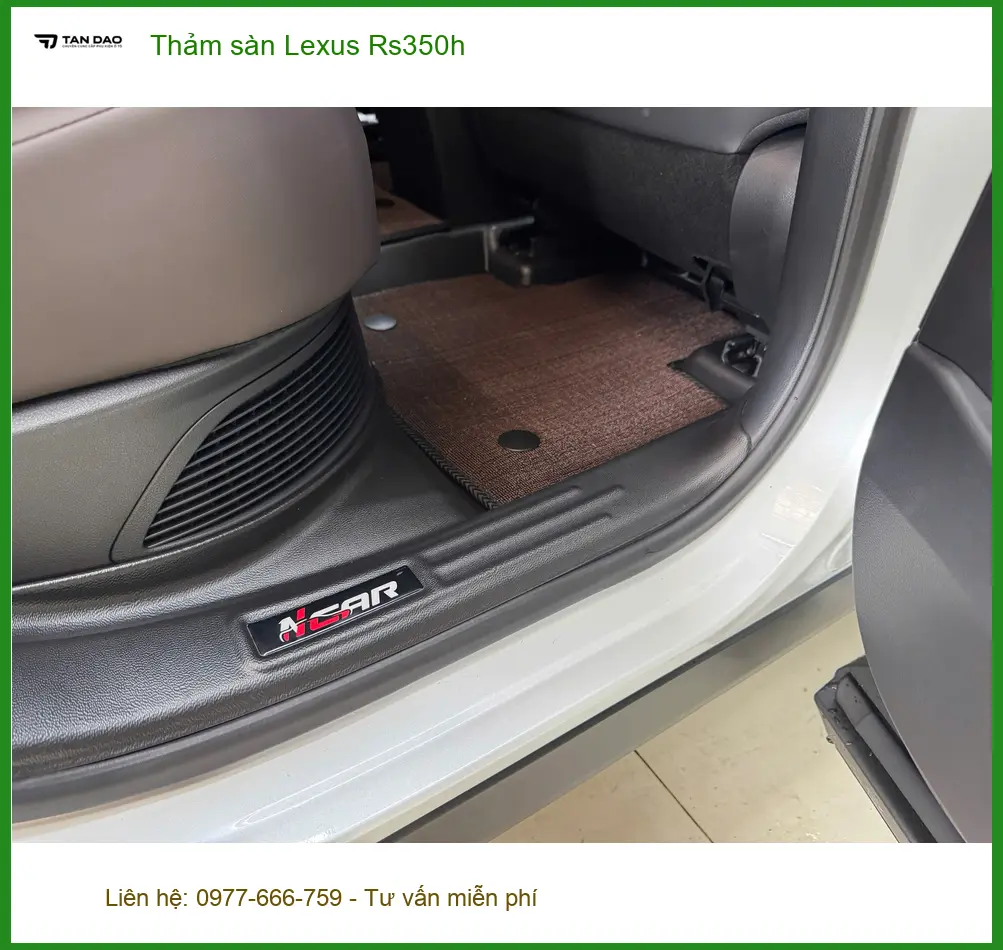 Chị Thảo thay thảm sàn Lexus Rs350h tại Quận 11 giữ xe luôn sạch đẹp ảnh thực tế 3