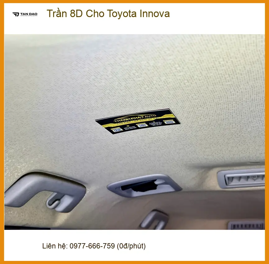 Anh Khang lắp Trần 8D cho Toyota Innova tại Quận Tân Phú để nội thất thêm sang trọng ảnh thực tế 2