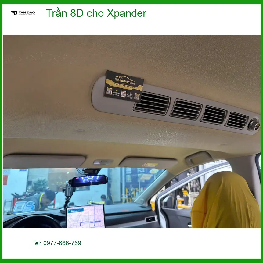 Chị Thảo bọc trần 8D cho Xpander tại Thủ Đức vì trần zin bị ố vàng ảnh thực tế 3