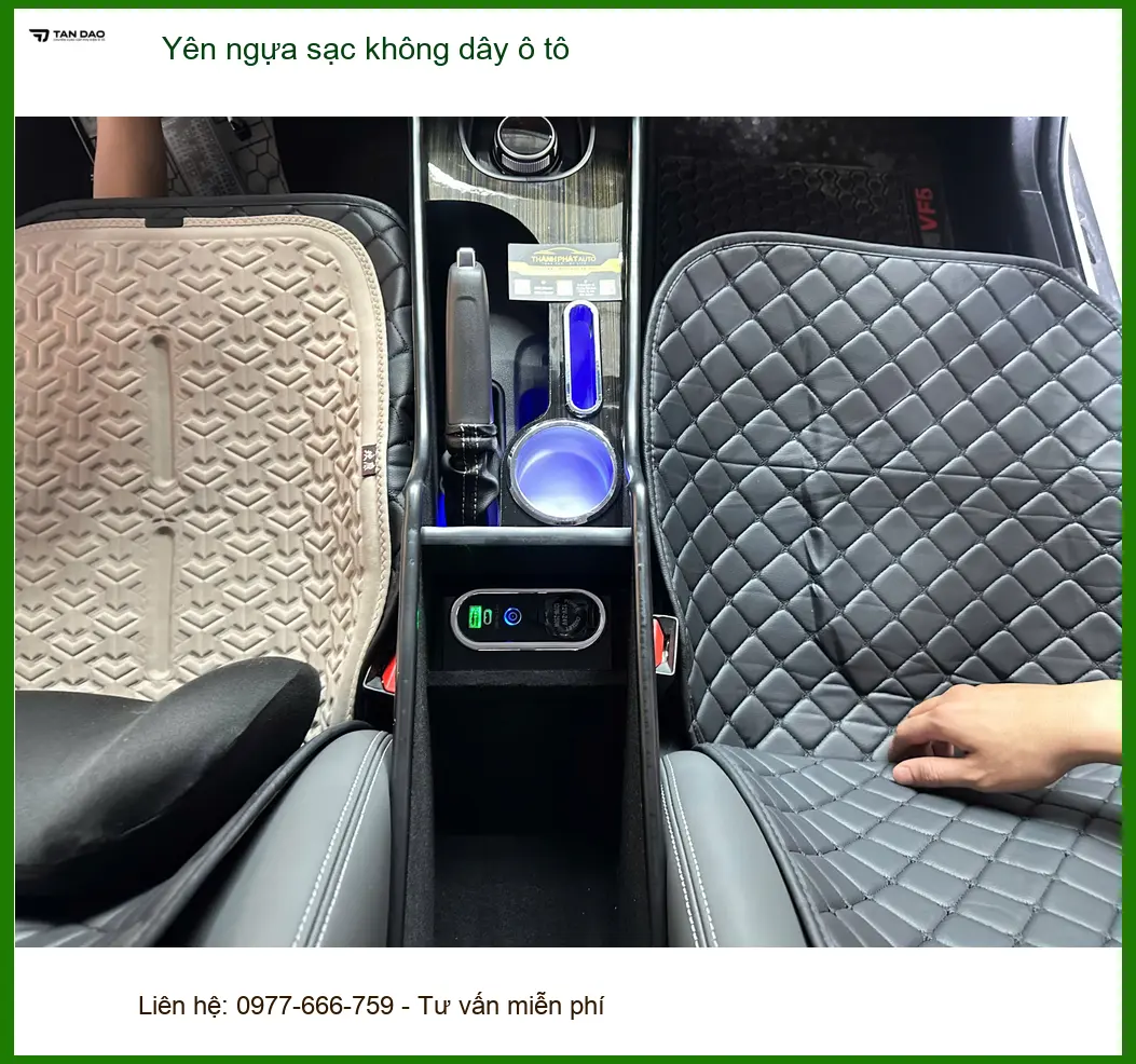 Anh Khải lắp yên ngựa sạc không dây ô tô Honda HR-V tại Quận 9 để tiện sạc điện thoại ảnh thực tế 2