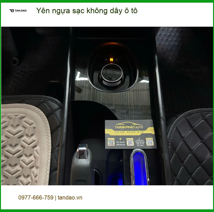 Chú Lâm lắp yên ngựa sạc không dây ô tô cho Hyundai Santa Fe tại Quận 2 ảnh thực tế 3