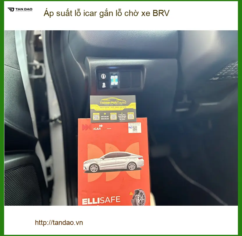 Anh Dũng lắp cảm biến áp suất lốp Icar gắn lỗ chờ BRV tại Gò Vấp