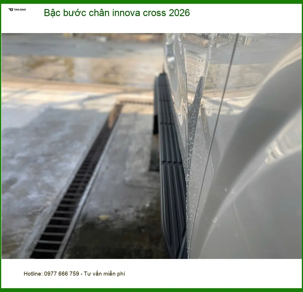 Anh Quốc Anh lắp bậc bước chân Innova Cross 2026 uy tín tại Quận Thủ Đức ảnh thực tế 2