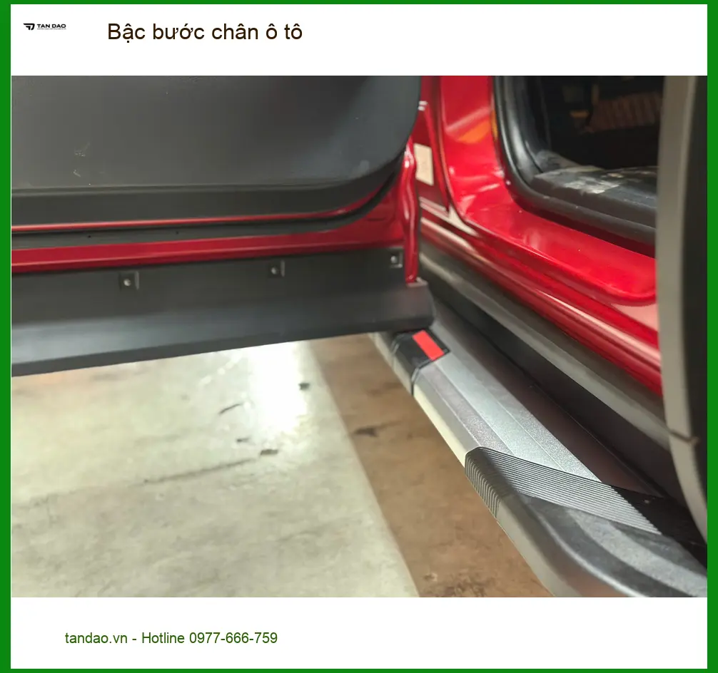 Chú Bảy lắp bậc bước chân ô tô cho Honda CR-V tại Nhà Bè an toàn hơn. ảnh thực tế 4