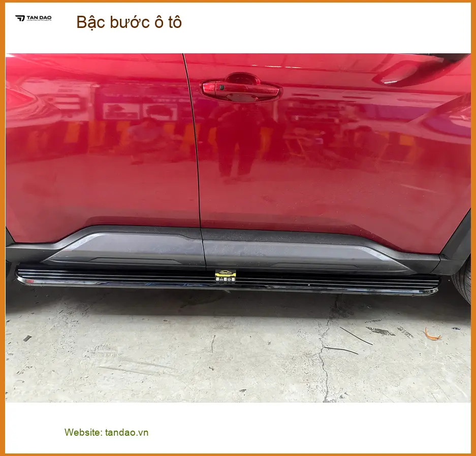Anh Khang lắp bậc bước ô tô Hyundai Santa Fe tại Quận 10 cho gia đình có trẻ nhỏ ảnh thực tế 2