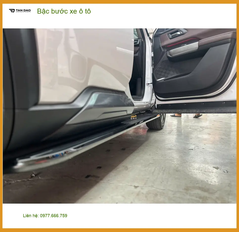 Chú Tấn lắp bậc bước xe ô tô Honda CRV tại Quận 4 cho gia đình dễ di chuyển ảnh thực tế 3