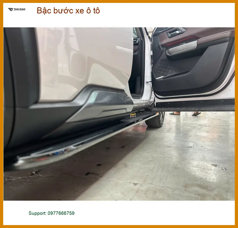 Chị Hương Giang lắp bậc bước xe ô tô Hyundai Santa Fe tại Quận 2 giúp gia đình lên xuống xe an toàn ảnh thực tế 4