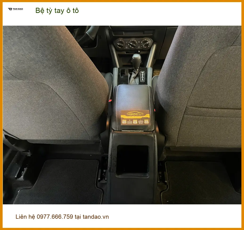 Anh Khải lắp bệ tỳ tay ô tô cho Honda HR-V tại Quận 2 để lái xe thoải mái hơn