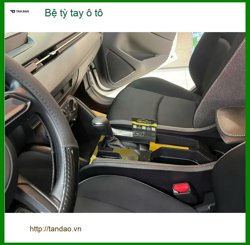 Anh Khải lắp bệ tỳ tay ô tô cho Honda HR-V tại Quận 2 để lái xe thoải mái hơn ảnh thực tế 2