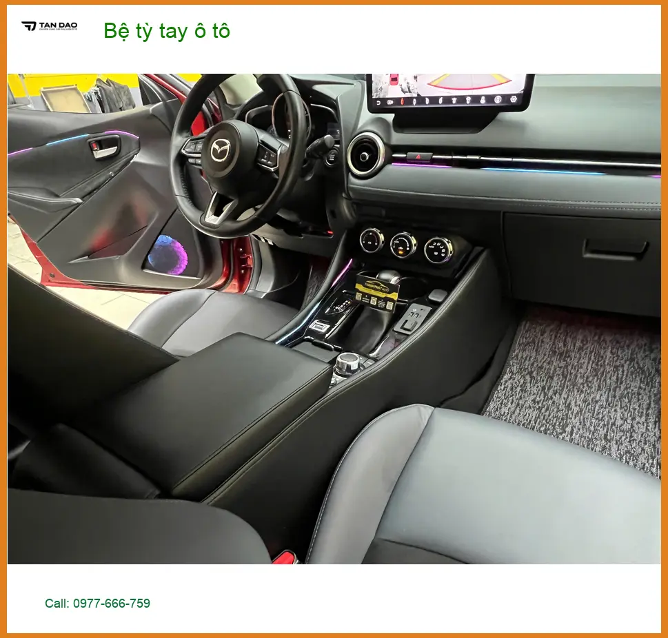 Chú Đức lắp bệ tỳ tay ô tô cho Mitsubishi Attrage tại Quận 6 ảnh thực tế 2