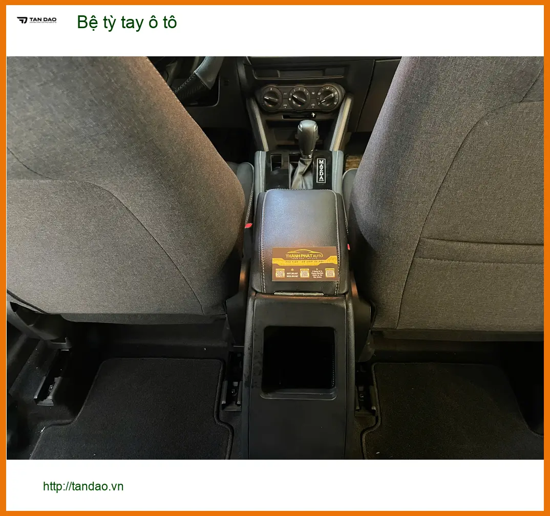 Anh Quang lắp bệ tỳ tay ô tô cho Hyundai Accent tại Bình Chánh để lái xe thoải mái hơn