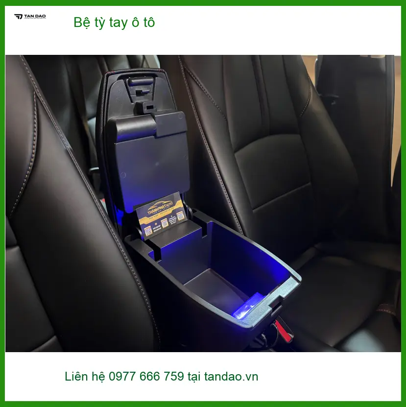 Chú Vinh lắp bệ tỳ tay ô tô cho Mitsubishi Outlander tại Quận Thủ Đức