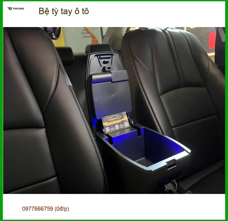 Chú Vinh lắp bệ tỳ tay ô tô cho Mitsubishi Outlander tại Quận Thủ Đức ảnh thực tế 2