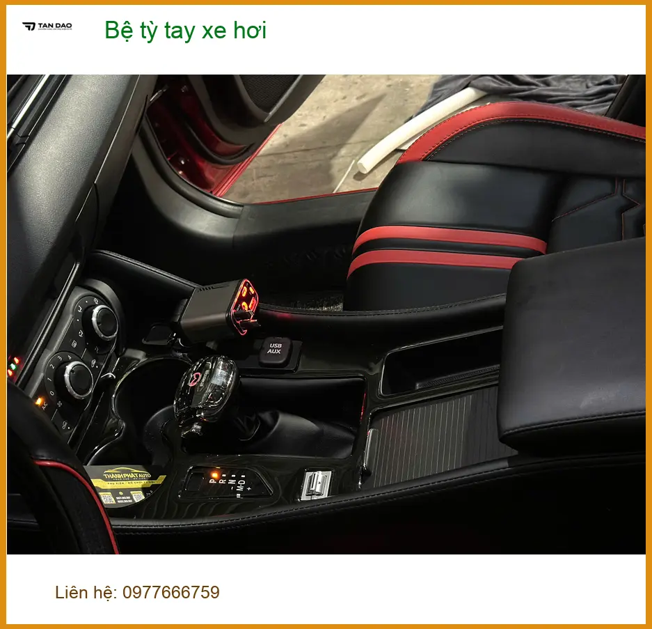 Chị Thuỷ lắp bệ tỳ tay xe hơi cho Toyota Vios tại Quận Huyện Nhà Bè để lái thoải mái ảnh thực tế 3
