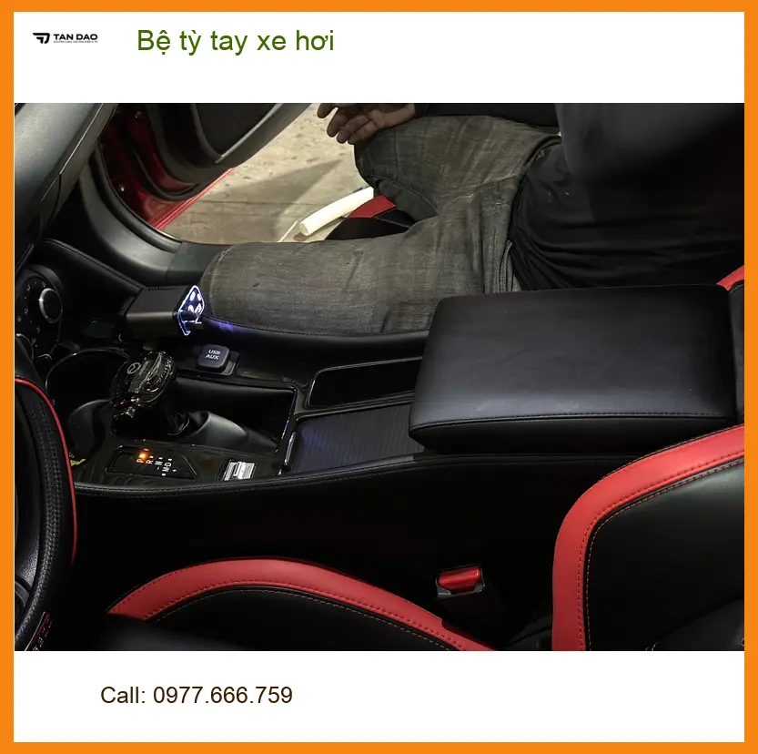 Anh Minh lắp bệ tỳ tay xe hơi cho Toyota Vios tại Cần Giờ để lái xe đường dài đỡ mỏi tay ảnh thực tế 5