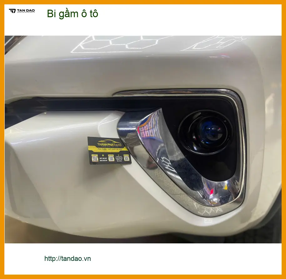 Anh Khải độ bi gầm ô tô cho Hyundai Accent tại Quận 10 vì đèn zin yếu khi đi đêm ảnh thực tế 3