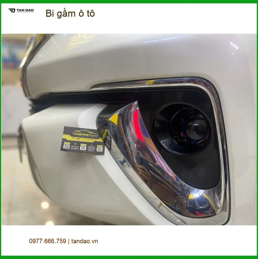 Anh Khải độ bi gầm ô tô cho Hyundai Accent tại Quận 10 vì đèn zin yếu khi đi đêm ảnh thực tế 4