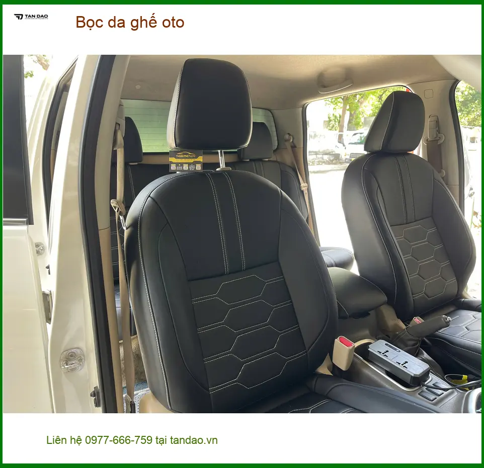 Cô Thúy bọc da ghế ô tô cho Hyundai Accent tại Quận 3 để nội thất sang trọng hơn ảnh thực tế 4