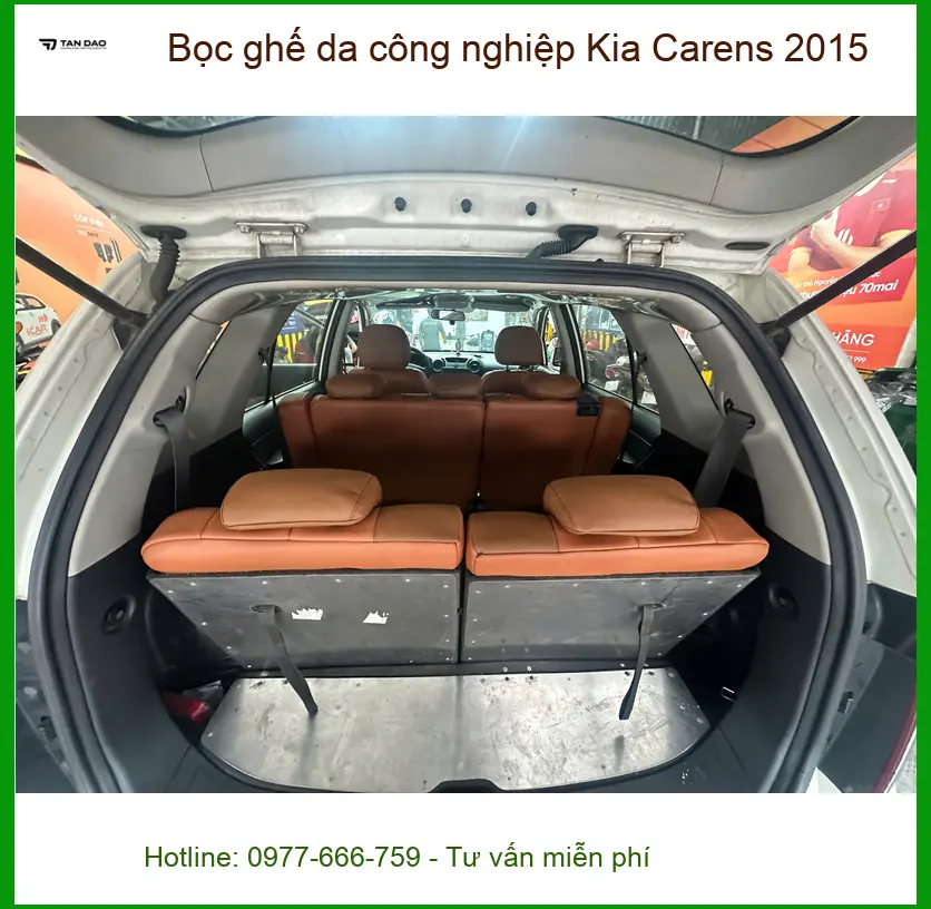 Anh Khải bọc ghế da công nghiệp Kia Carens 2015 ở Quận Tân Phú ảnh thực tế 2